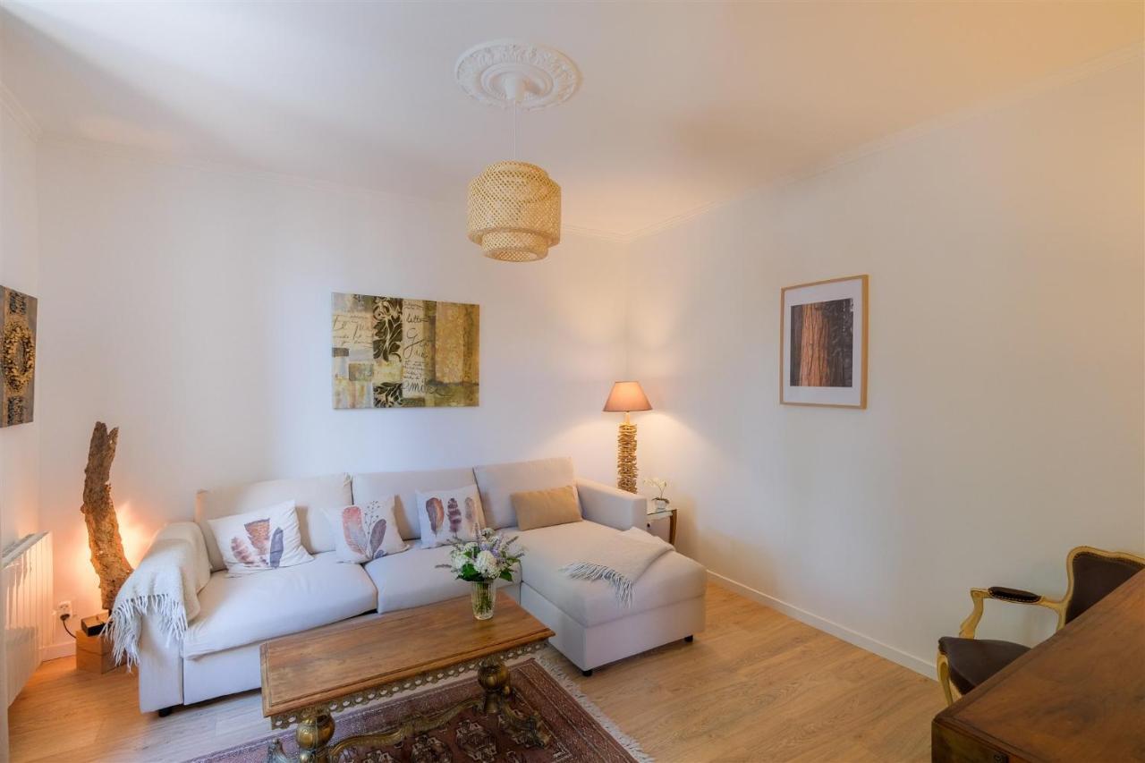 Les Suites D'Alienor-Suite Acanthe Pessac Ngoại thất bức ảnh